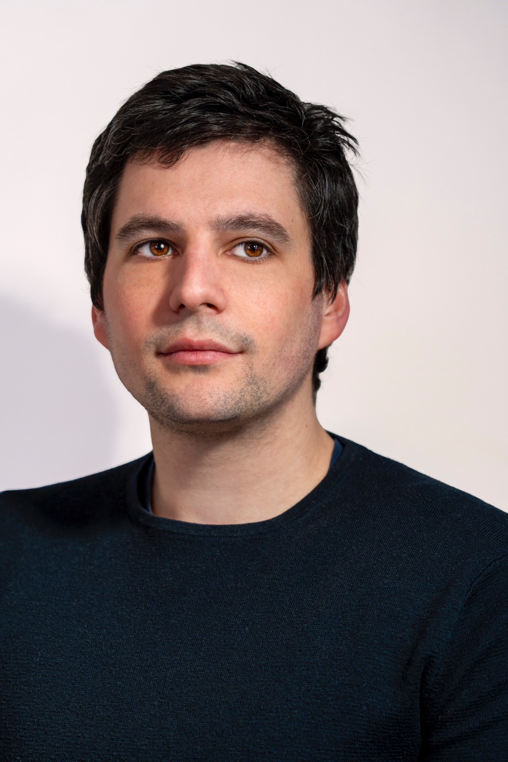 portrait-alexandre-nesi-architecte-designer-fondateur-maison_n-creation